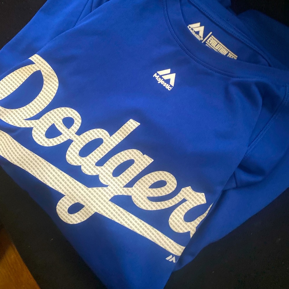 LA DODGERS MAJESTIC TSHIRT small